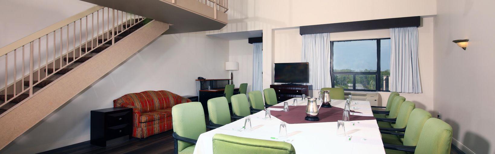 Holiday Inn Windsor - Ambassador Bridge By Ihg Ngoại thất bức ảnh