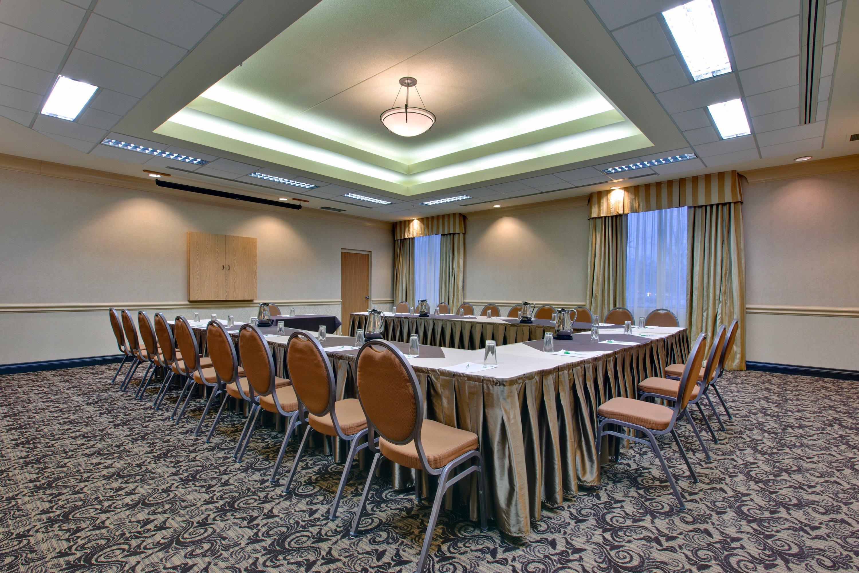 Holiday Inn Windsor - Ambassador Bridge By Ihg Ngoại thất bức ảnh