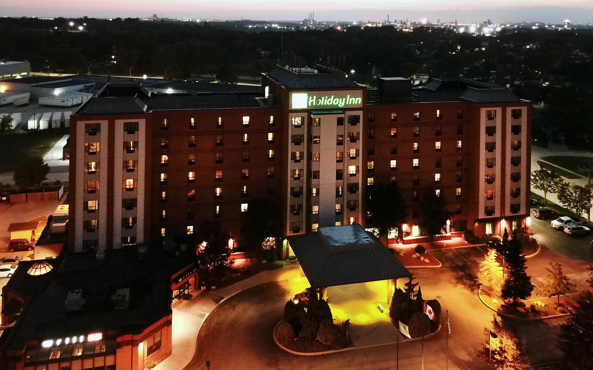 Holiday Inn Windsor - Ambassador Bridge By Ihg Ngoại thất bức ảnh